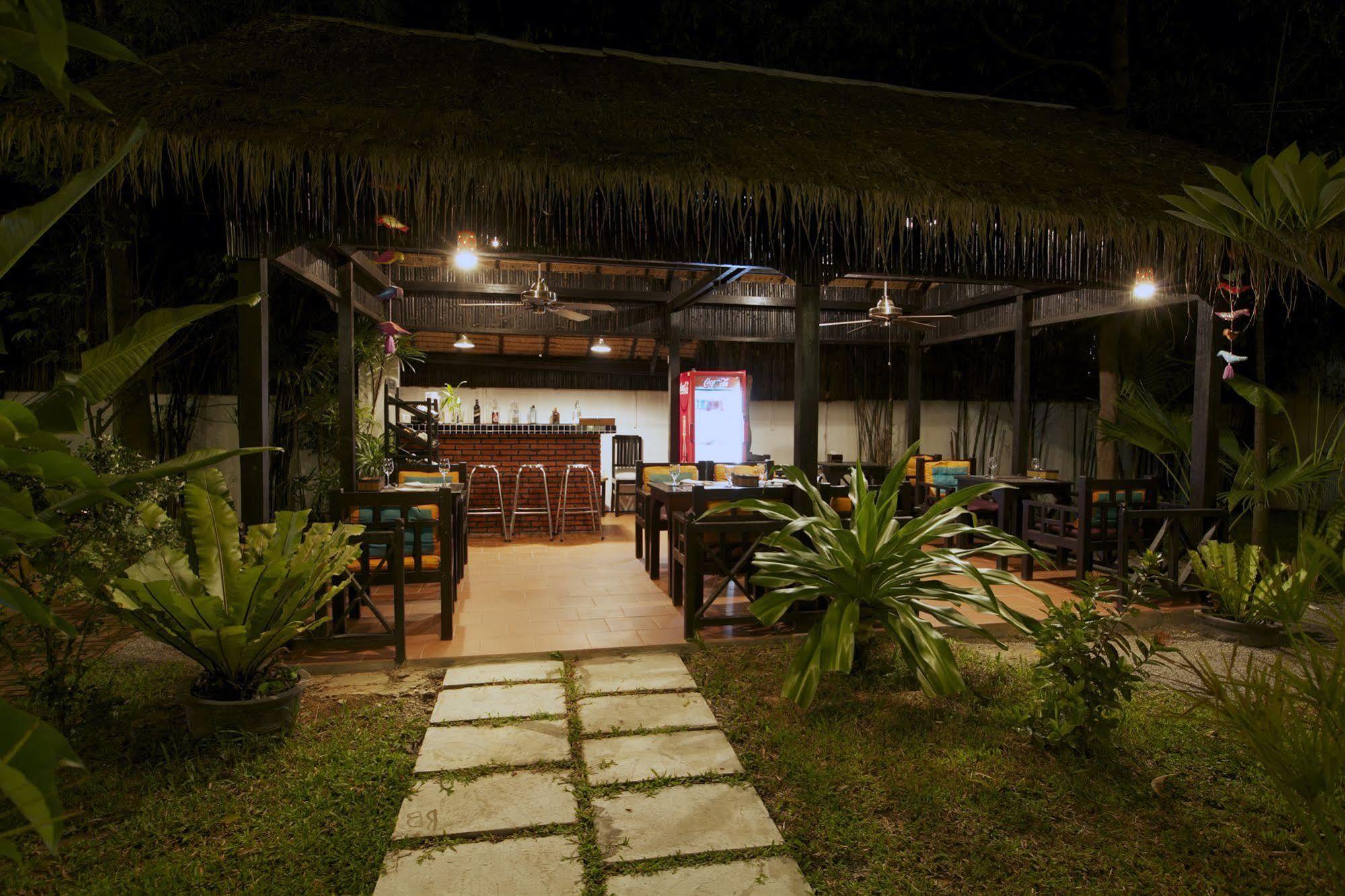 Samatika Villa Boutique Siem Reap Esterno foto