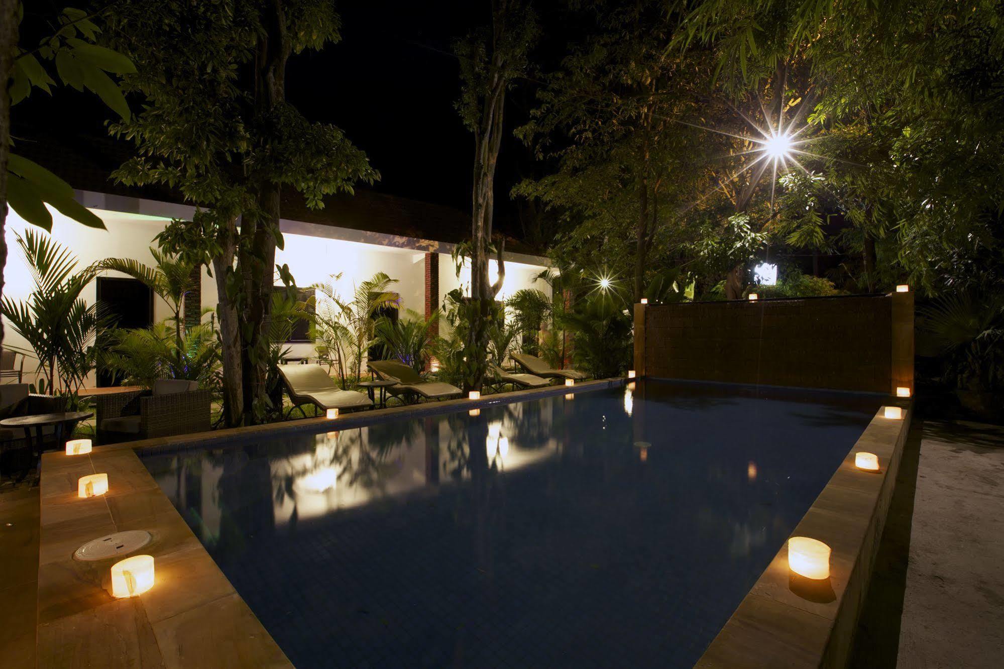 Samatika Villa Boutique Siem Reap Esterno foto